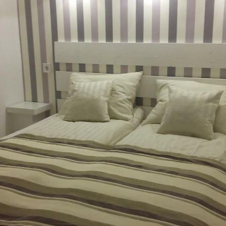 Kossuth Apartmanok Debrecen Eksteriør billede