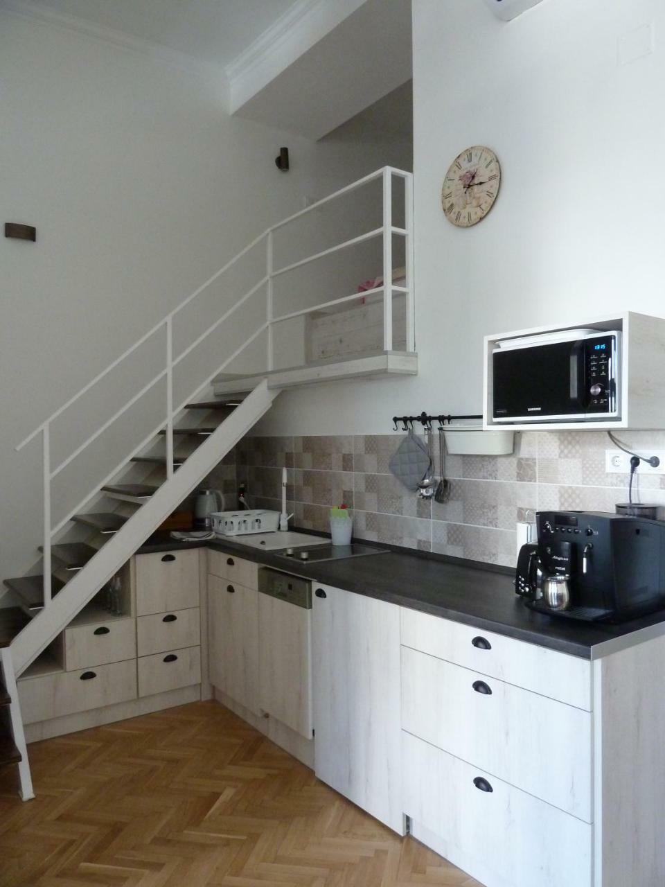 Kossuth Apartmanok Debrecen Eksteriør billede