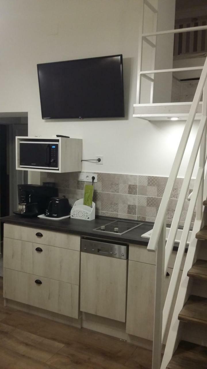 Kossuth Apartmanok Debrecen Eksteriør billede