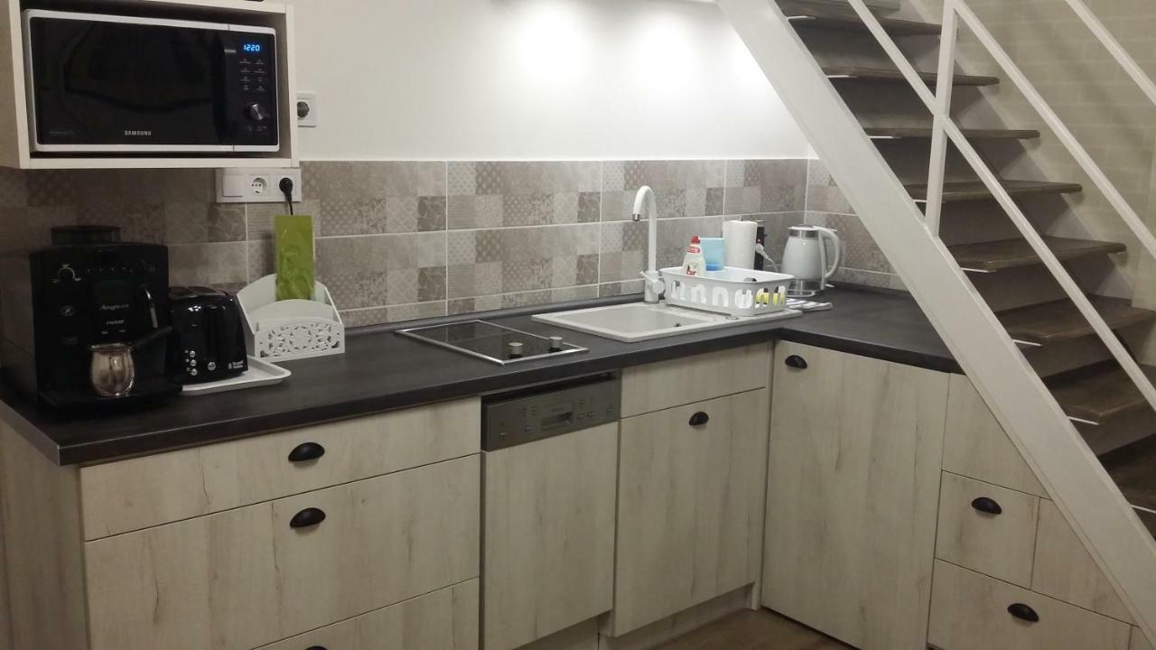 Kossuth Apartmanok Debrecen Eksteriør billede
